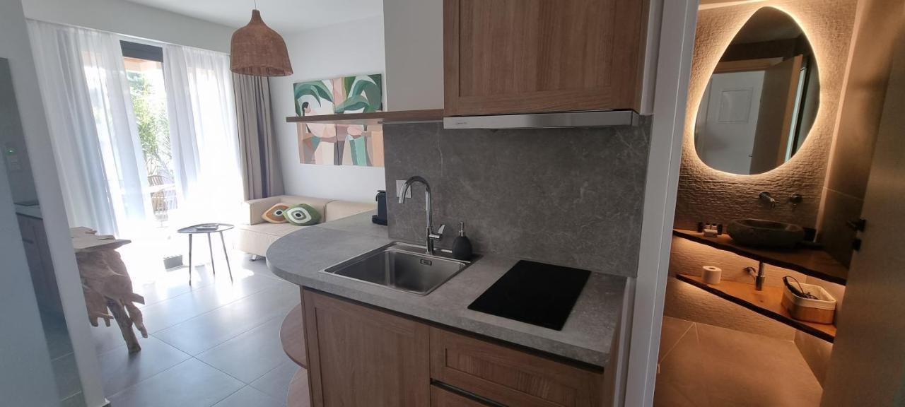 Olvion Luxury Living Lejlighed Kallithea  Eksteriør billede